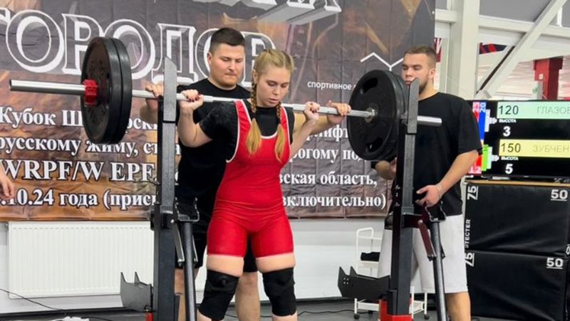 Студентка из Новочеркасска стала победителем турнира по пауэрлифтингу 