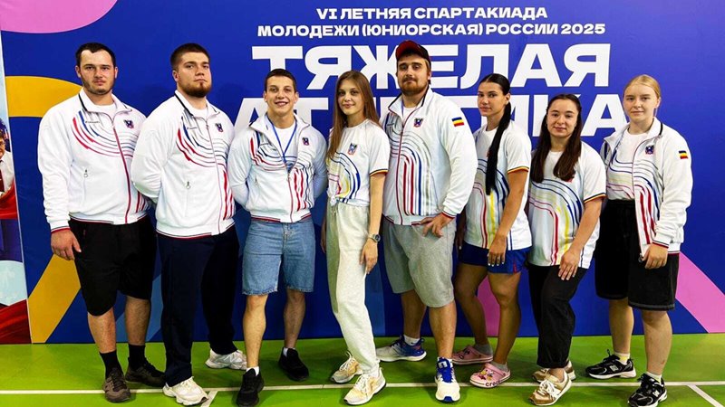 Новочеркасские тяжелоатлеты успешно выступили на Спартакиаде молодежи России