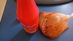 В СИЗО Новочеркасска пытались передать кетчуп с наркотиками