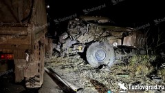 На трассе Новочеркасск – Каменоломни военный грузовик протаранил три встречные машины