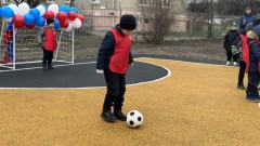 В детскому саду № 22 Новочеркасска появилась новая футбольная площадка