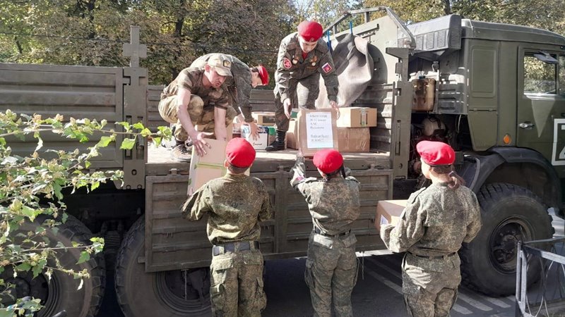 В Новочеркасске школьники встретились с участниками СВО