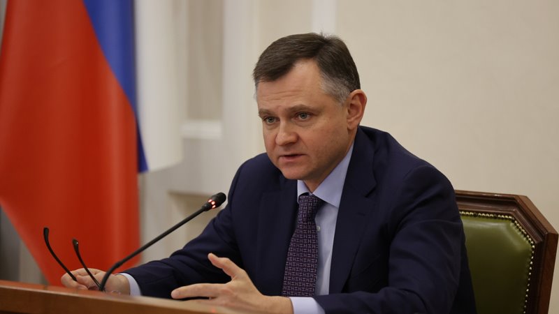 Юрий Слюсарь: самое быстрое решение проблемы с мусором в городах - это увеличение числа контейнеров