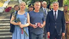 В Новочеркасске родственникам погибших участников СВО передали награды