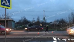 В Кривянской под Новочеркасском несовершеннолетний перебегал дорогу и попал под машину
