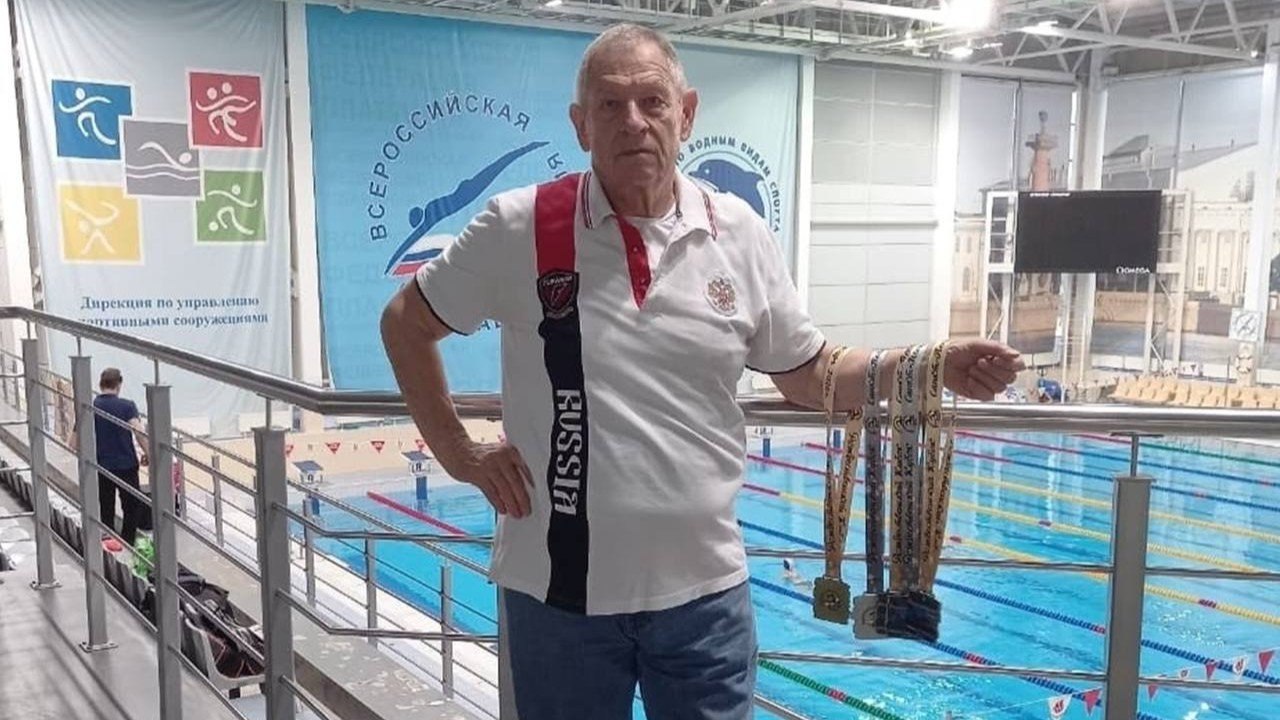 Новочеркасский пловец выступил на соревнованиях в Санкт-Петербурге