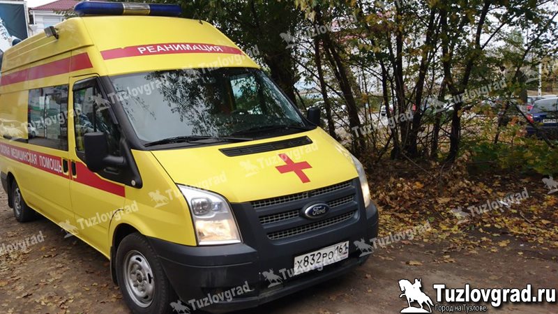 В Новочеркасске семья из четырех человек отравилась неизвестным веществом