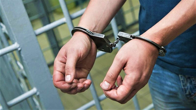В Новочеркасске квартирант съехал из съемного жилья, прихватив с собой телевизор и стиральную машину 
