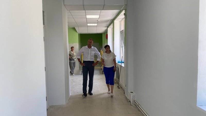 Константин Хмельницкий посетил с проверкой ряд ремонтируемых в Новочеркасске объектов