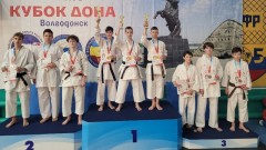 Новочеркасские спортсмены привезли целую россыпь медалей с областных соревнований по каратэ