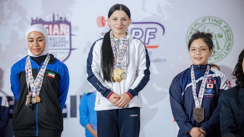 Новочеркасская спортсменка стала чемпионом Азии по пауэрлифтингу